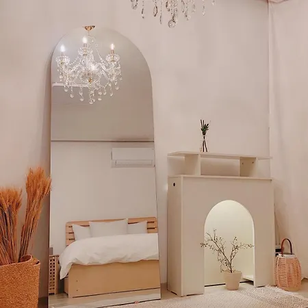 New, Private, 3 Rooms, Hongdae, 6 Persons